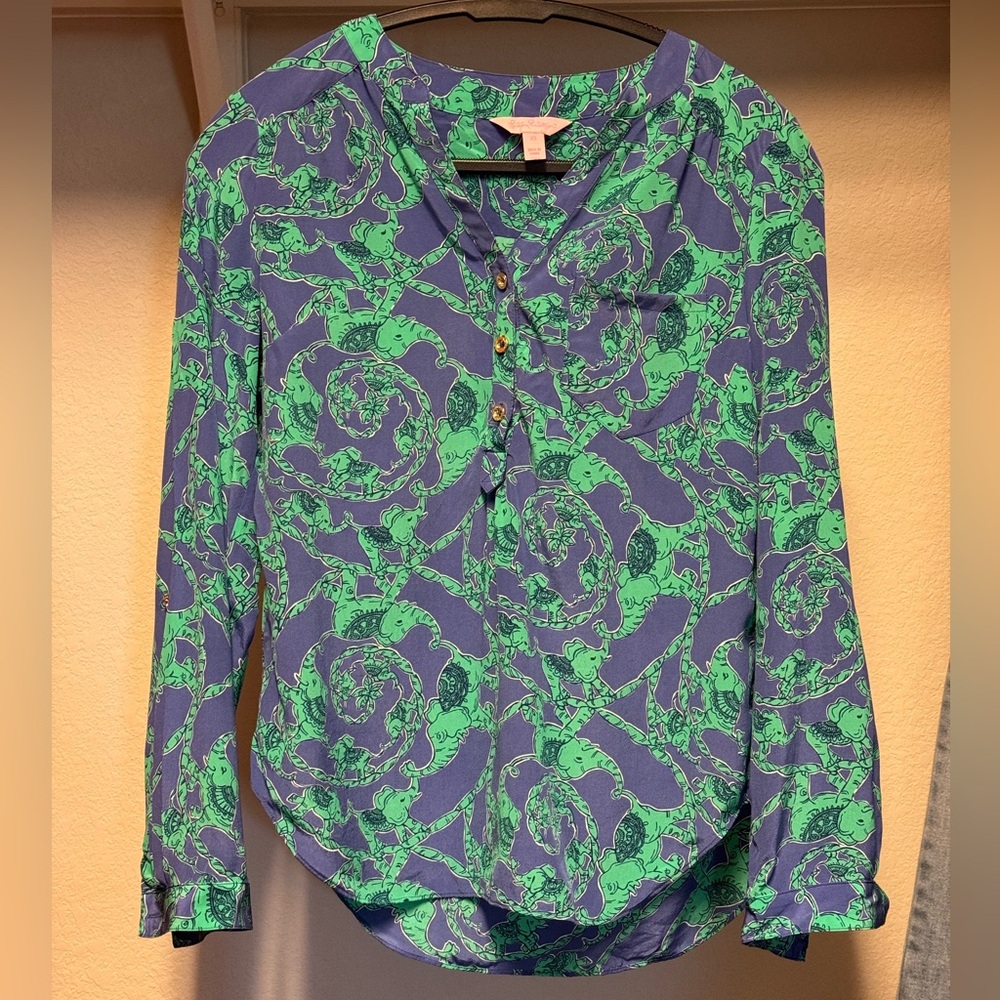 Lilly Pulitzer Blue and Green Elephant Print Top